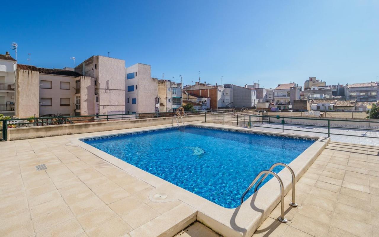 Apartamento En El Centro De Calafell Apartment Екстериор снимка